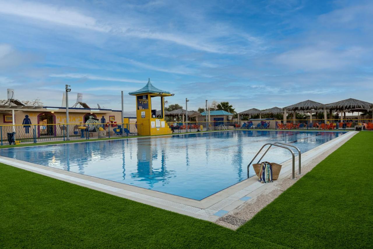 Hotel The Dream Compound- By Biankini Kalia Exterior foto