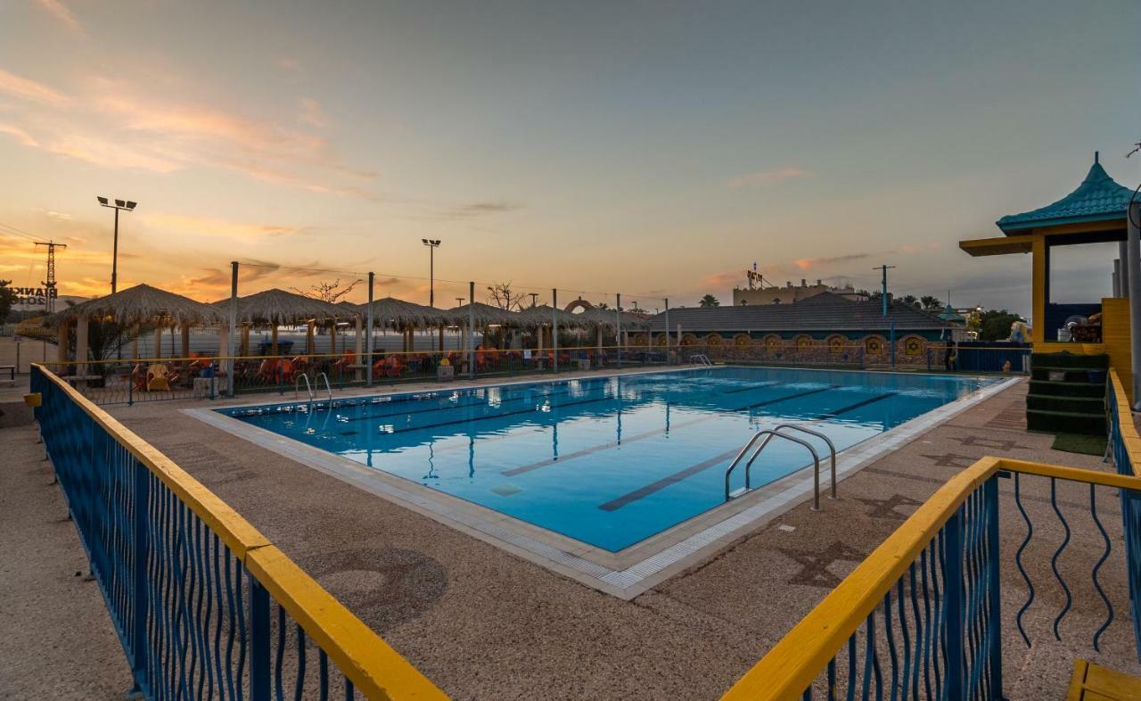 Hotel The Dream Compound- By Biankini Kalia Exterior foto